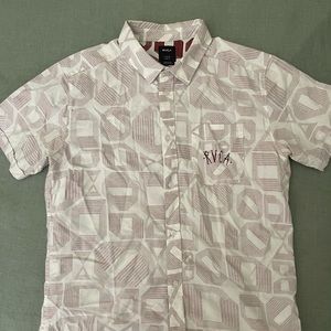 size LARGE, RVCA button down